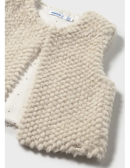 Chaleco pelo estructura - Arena    | MAYORAL